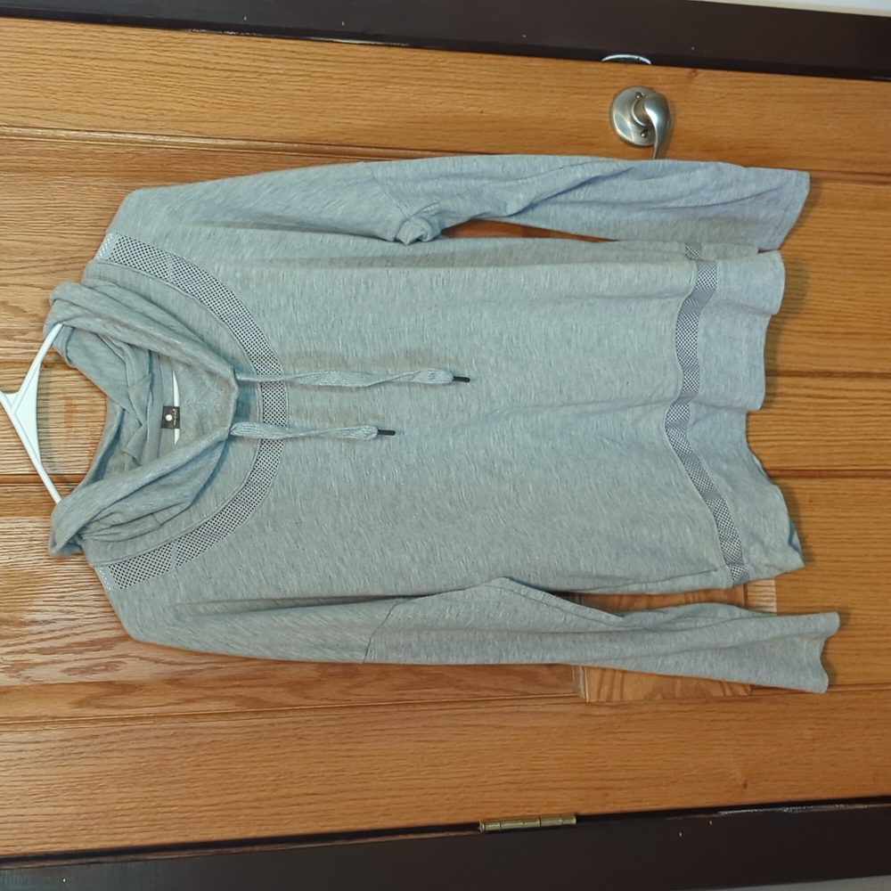 Grey sweatshirt